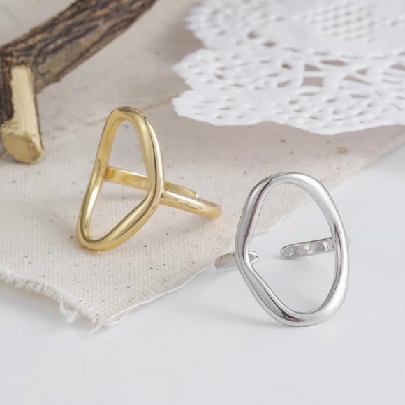 NEW 925 Sterling Silver Hollow Oval Adjustable Ring - Picture 8 of 8